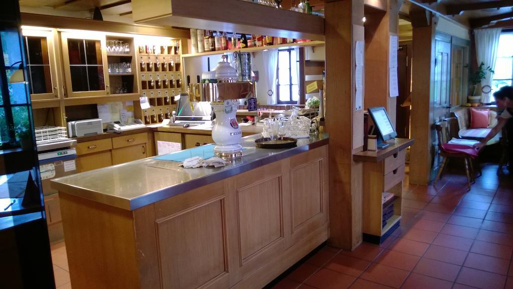 Landhotel Vierjahreszeiten 바트 쾨니히스호펜 임 그랍펠트 외부 사진